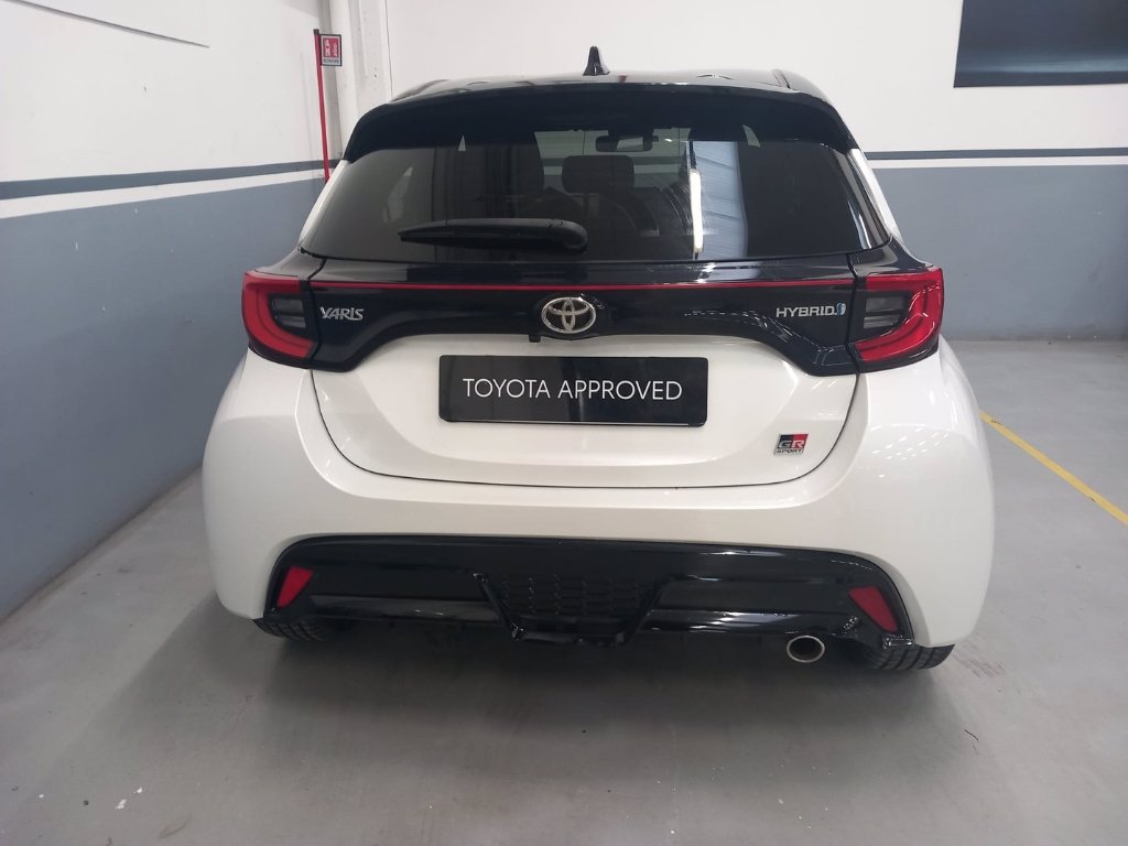 TOYOTA Yaris 1.5 Hybrid 5 porte GR Sport