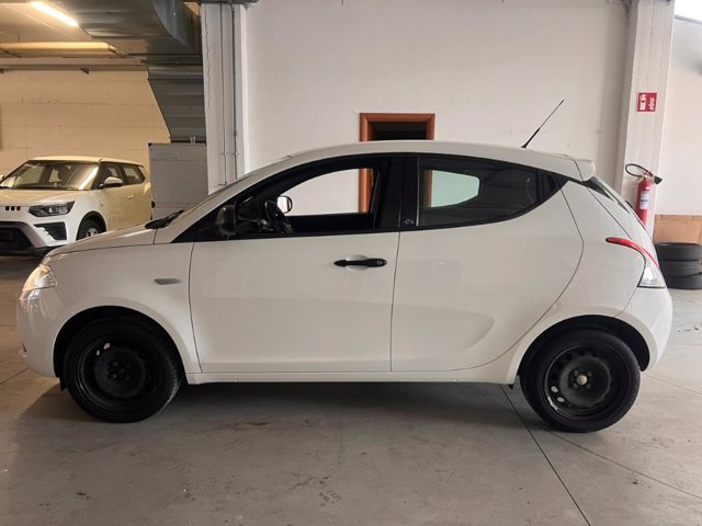 LANCIA Ypsilon 1.2 69 CV 5 porte S&S Elefantino Blu