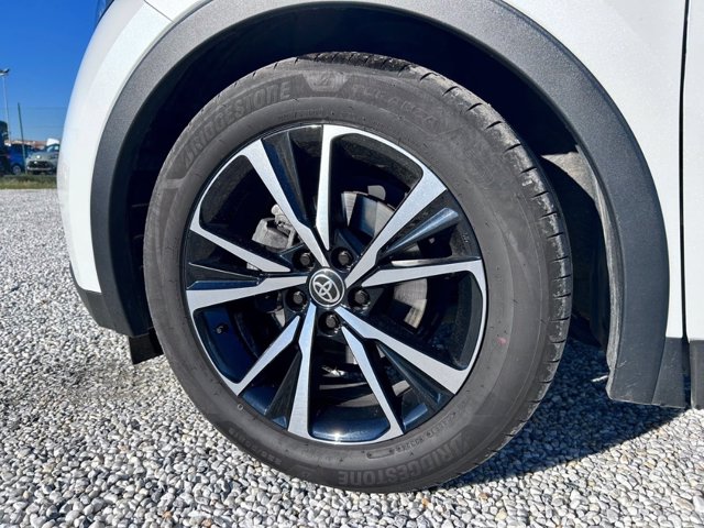 TOYOTA C-HR 1.8 HV Trend