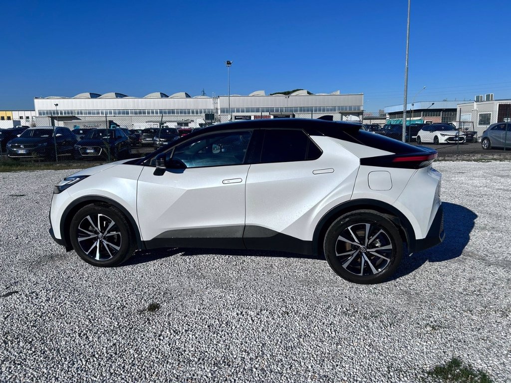 TOYOTA C-HR 1.8 HV Trend