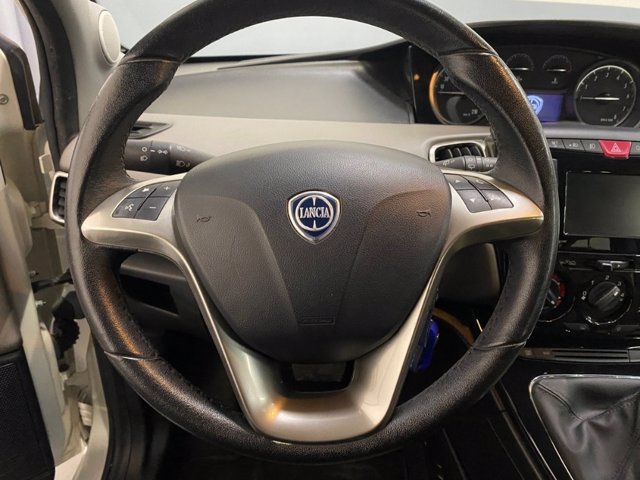 LANCIA Ypsilon 0.9 t.air gold s&s 85cv dfn