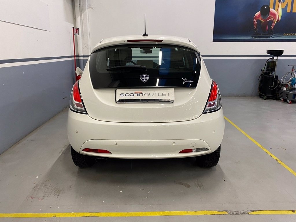 LANCIA Ypsilon 0.9 t.air gold s&s 85cv dfn