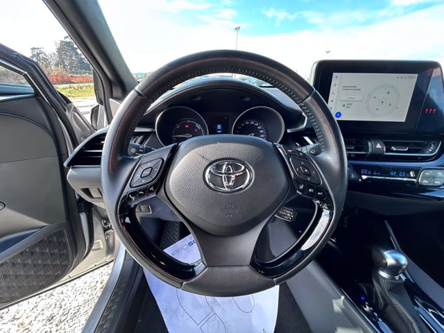 TOYOTA C-hr 1.8h trend e-cvt