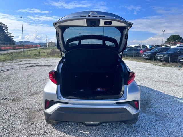 TOYOTA C-hr 1.8h trend e-cvt