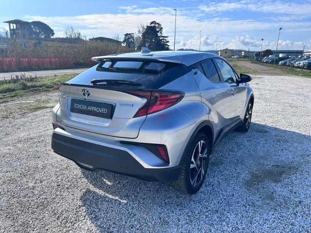 TOYOTA C-hr 1.8h trend e-cvt