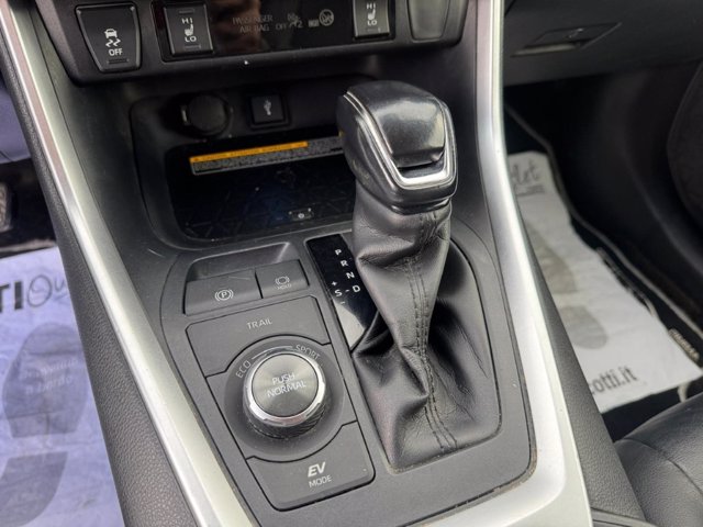 TOYOTA Rav4 2.5 vvt-ie h lounge awd-i 222cv e-cvt