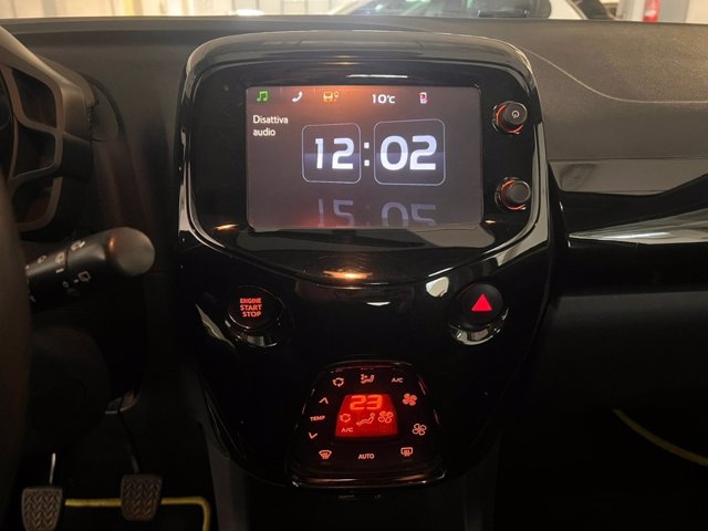 TOYOTA Aygo 1.0 VVT-i 69 CV 5 porte x-play