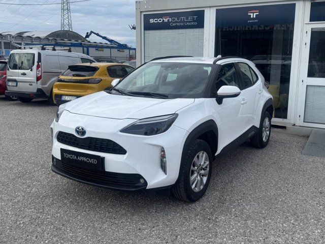 TOYOTA Yaris Cross 1.5 Hybrid 5p. E-CVT Active