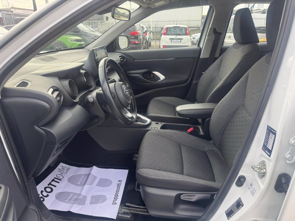 TOYOTA Yaris Cross 1.5 Hybrid 5p. E-CVT Active