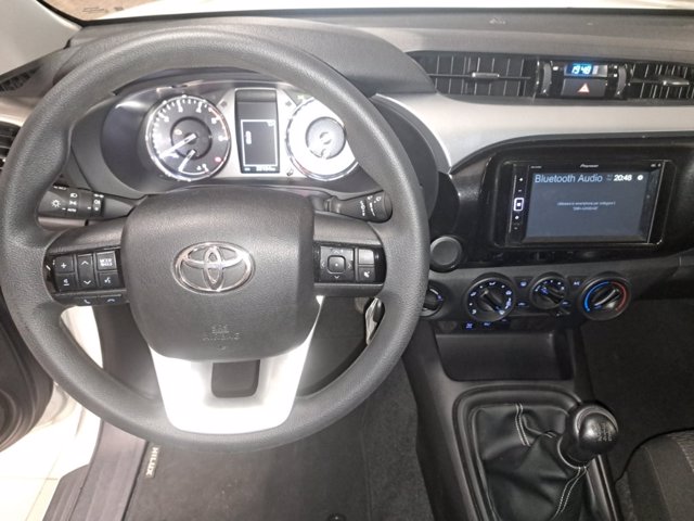 TOYOTA Hilux 2.4 d-4d double cab comfort 4wd