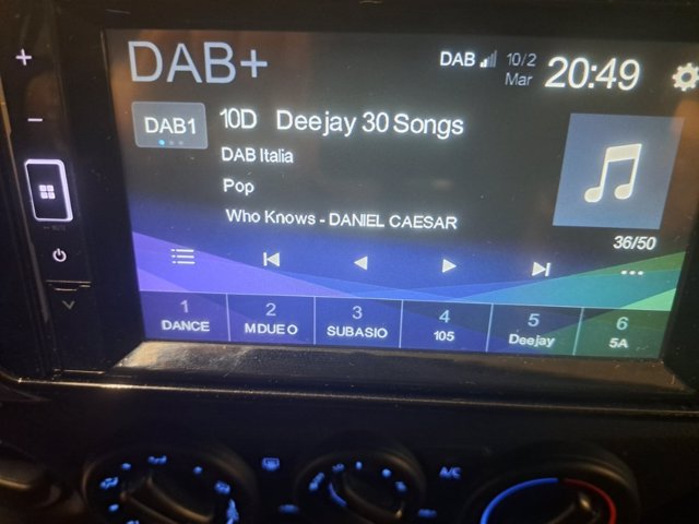 TOYOTA Hilux 2.4 d-4d double cab comfort 4wd