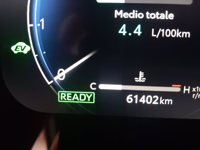 TOYOTA Corolla cross 2.0h lounge light 2wd 197cv e-cvt