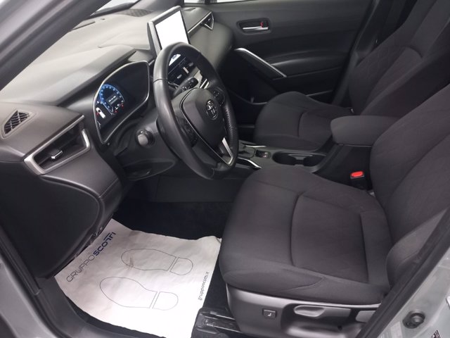 TOYOTA Corolla cross 2.0h lounge light 2wd 197cv e-cvt