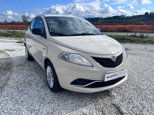 LANCIA Ypsilon 1.2 gold 69cv my16