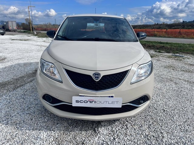 LANCIA Ypsilon 1.2 gold 69cv my16