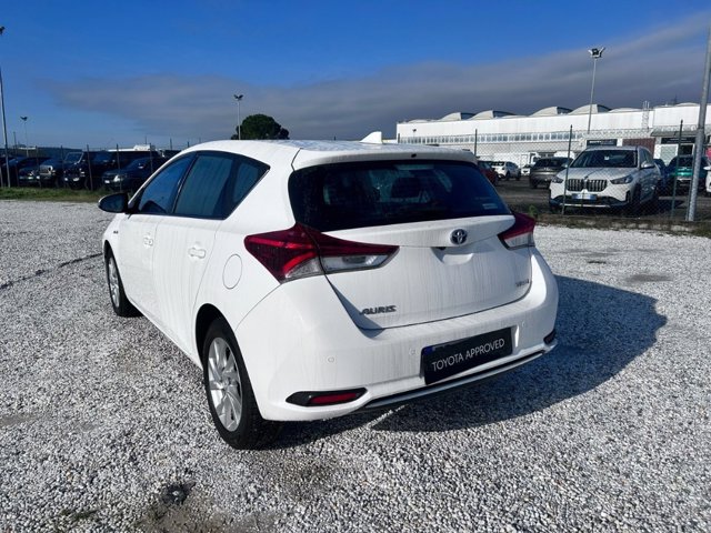 TOYOTA Auris 1.8h active cvt my17