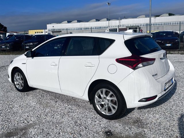 TOYOTA Auris 1.8h active cvt my17