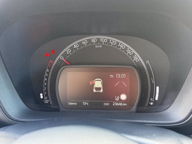 TOYOTA Aygo x 1.0 limited air 72cv