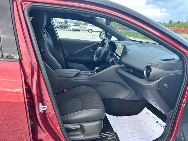 TOYOTA C-hr 2.0 phev gr sport fwd e-cvt