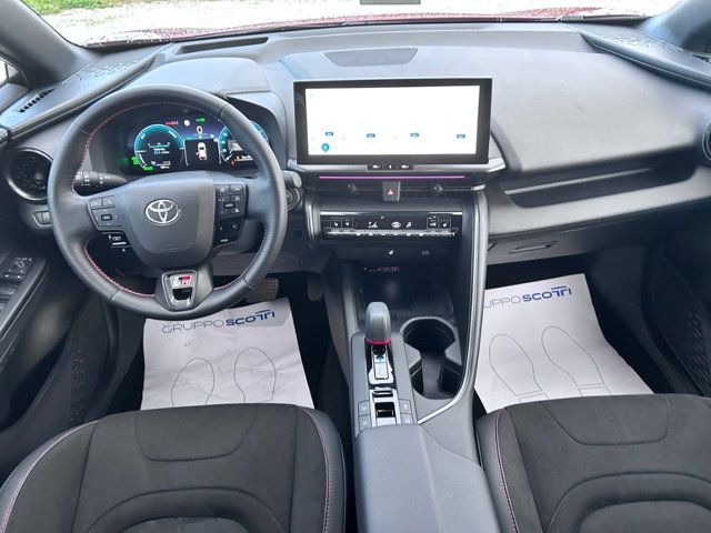 TOYOTA C-hr 2.0 phev gr sport fwd e-cvt