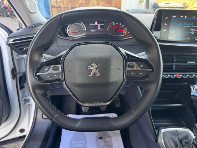 PEUGEOT 2008 BlueHDi 110 S&S Active Pack