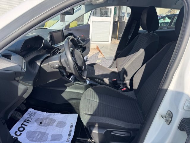 PEUGEOT 2008 BlueHDi 110 S&S Active Pack