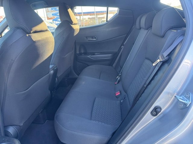 TOYOTA C-hr 1.8h trend e-cvt