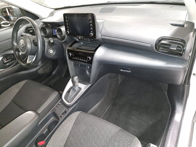 TOYOTA Yaris Cross 1.5 Hybrid 5p. E-CVT Active