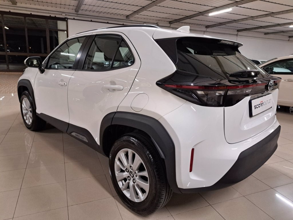 TOYOTA Yaris Cross 1.5 Hybrid 5p. E-CVT Active
