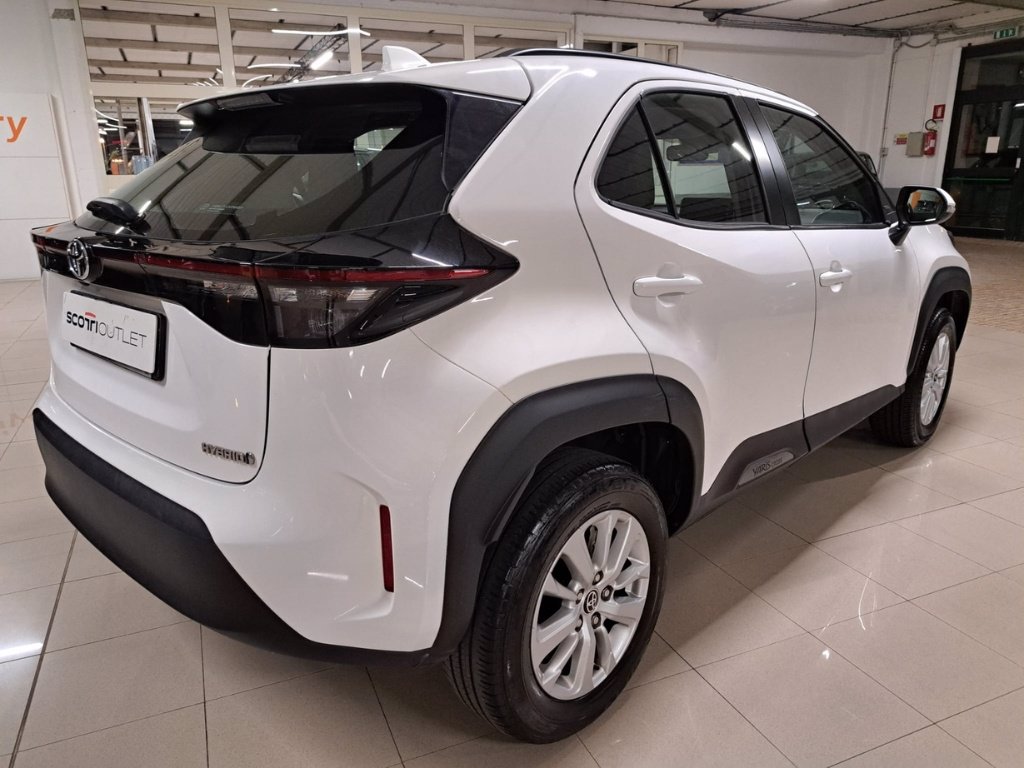 TOYOTA Yaris Cross 1.5 Hybrid 5p. E-CVT Active