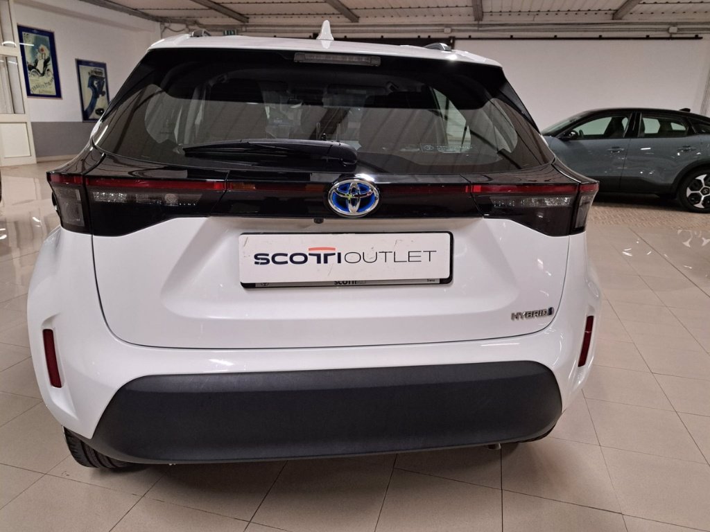 TOYOTA Yaris Cross 1.5 Hybrid 5p. E-CVT Active