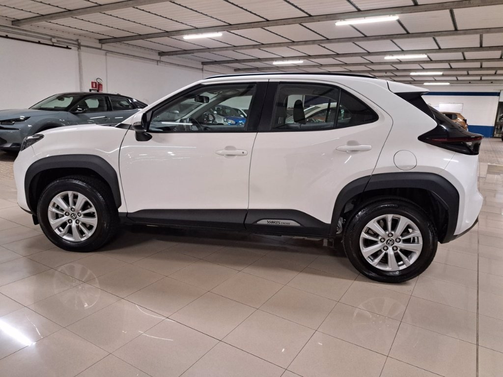 TOYOTA Yaris Cross 1.5 Hybrid 5p. E-CVT Active