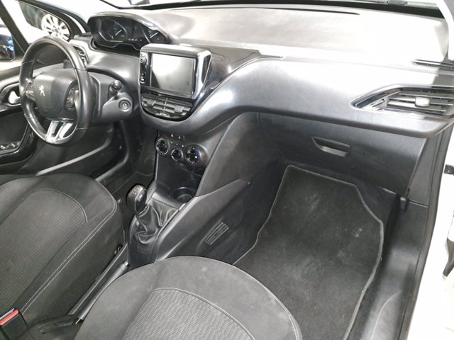 PEUGEOT 208 5p 1.2 puretech active 82cv