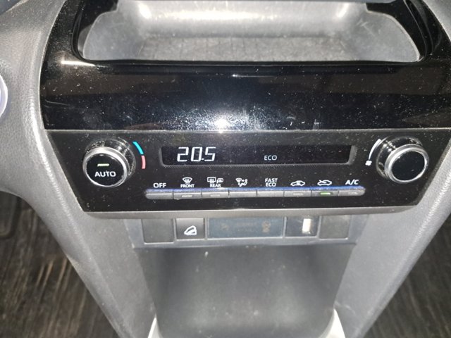 TOYOTA Yaris Cross 1.5 Hybrid 5p. E-CVT AWD-i Trend