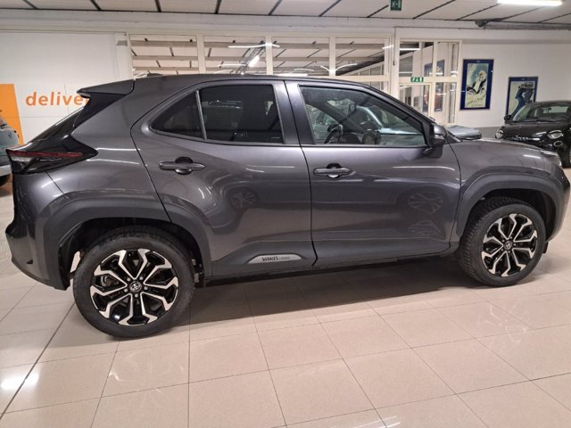 TOYOTA Yaris Cross 1.5 Hybrid 5p. E-CVT AWD-i Trend