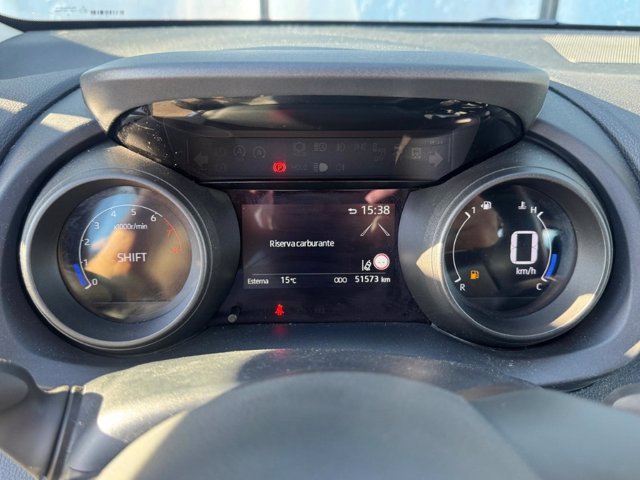 TOYOTA Yaris 1.0 trend