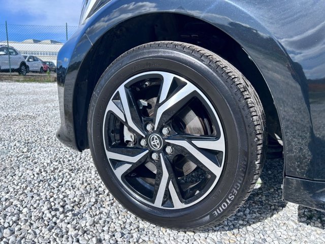 TOYOTA Yaris 1.5h trend