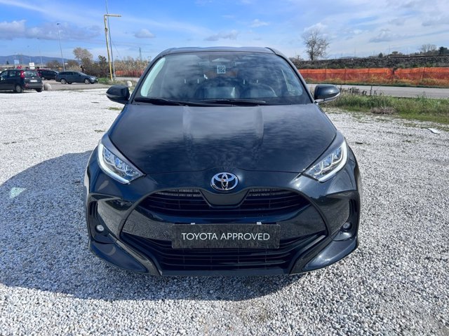 TOYOTA Yaris 1.5h trend
