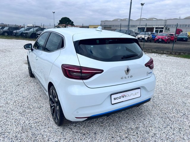RENAULT Clio 1.6 e-tech hybrid serie limitata 140cv auto
