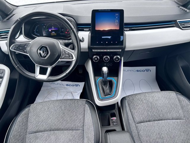 RENAULT Clio 1.6 e-tech hybrid serie limitata 140cv auto