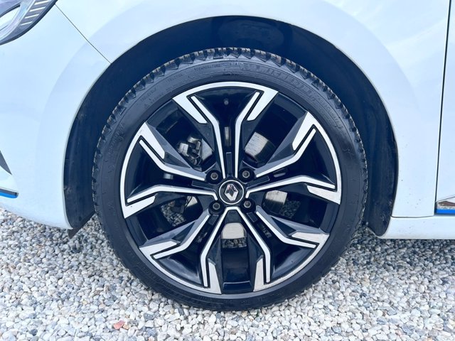 RENAULT Clio 1.6 e-tech hybrid serie limitata 140cv auto