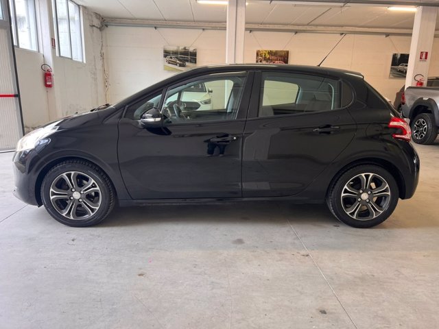 PEUGEOT 208 1.2 VTi 82 CV 5 porte Active
