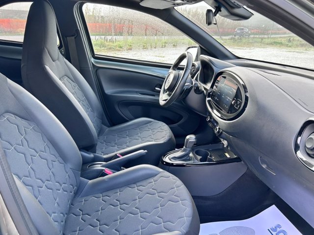 TOYOTA Aygo x 1.0 lounge air 72cv s-cvt
