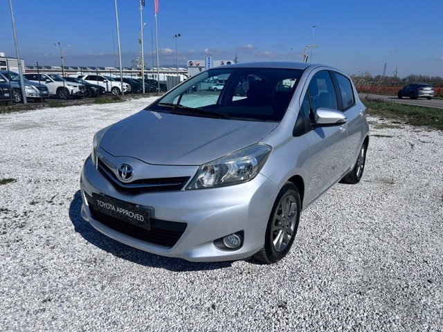 TOYOTA Yaris 5p 1.0 lounge c/cl
