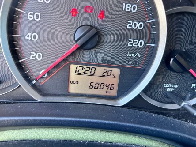 TOYOTA Yaris 5p 1.0 lounge c/cl