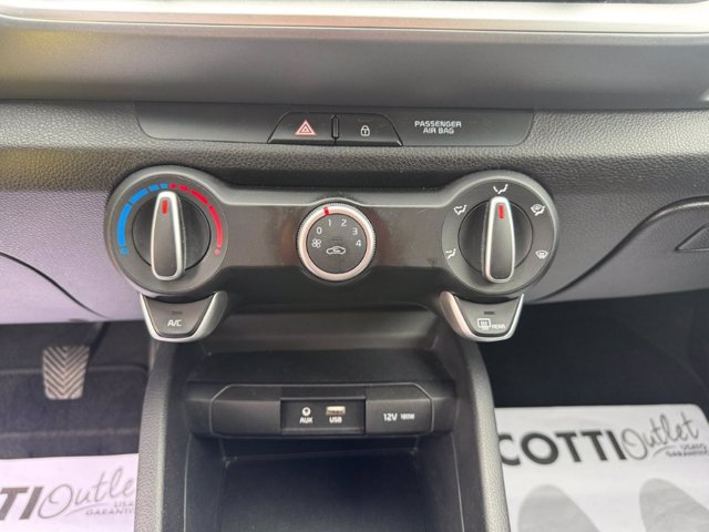 KIA Stonic 1.4 mpi style adas pack 100cv my18