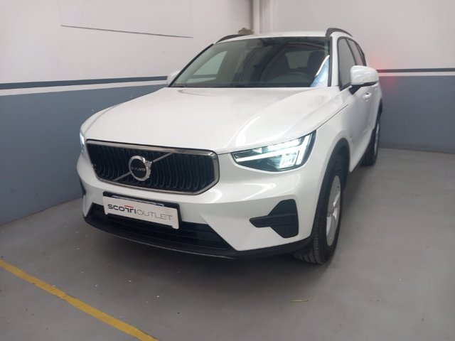 VOLVO Xc40 2.0 b3 essential auto