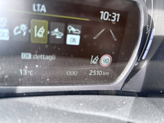 TOYOTA Aygo X 1.0 VVT-i 72 CV 5 porte Trend