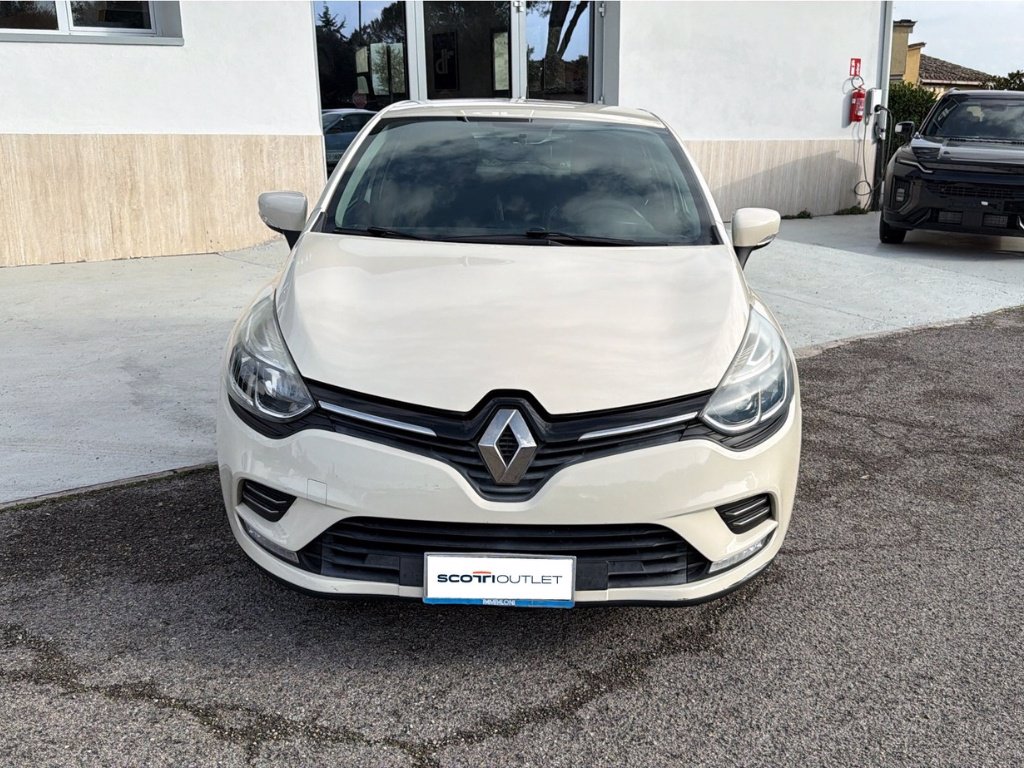 RENAULT Clio 1.2 75CV 5 porte Zen