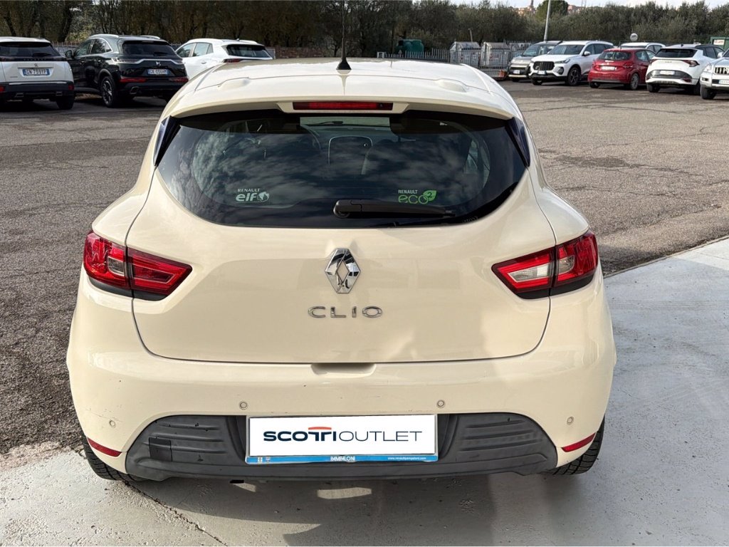 RENAULT Clio 1.2 75CV 5 porte Zen